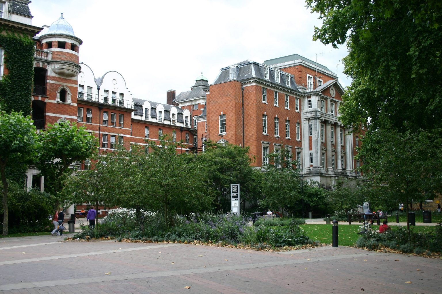 Shepherd's House School of Nursing, Guy's Hospital, London - 01.JPG